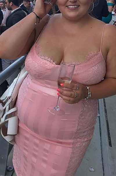 Olivia, 25 år